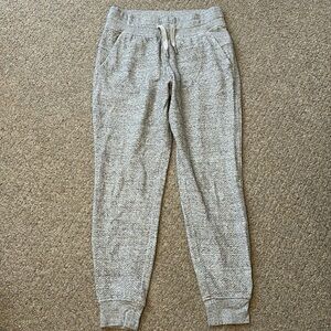 Lululemon grey jogger
